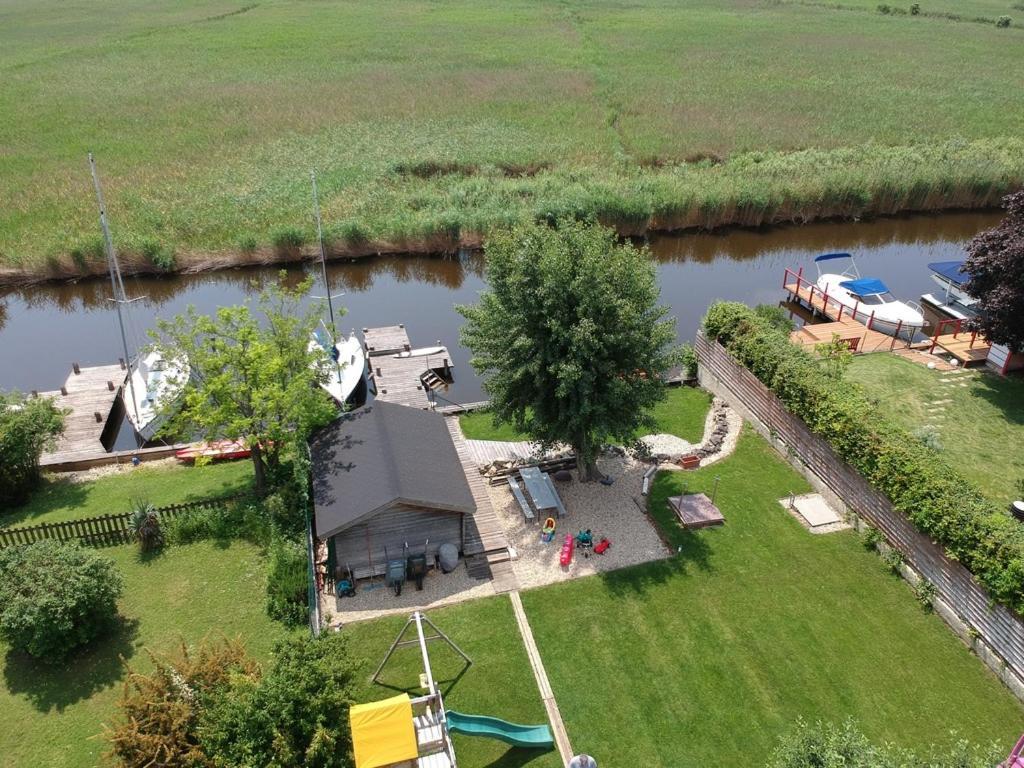 25H Spa-Residenz Pools In & Out, Private Garden & Beach ノイジードル・アム・ゼー エクステリア 写真